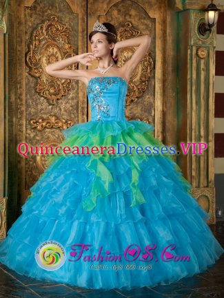 Rhosneigr Gwynedd Strapless Colorful Appliques Ruffles Layerd For Quinceanera Dress Ball Gown Customize