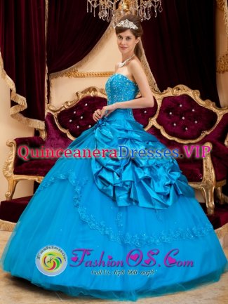 Twin Bridges Montana/MT Stylish Quinceanera Dress For Strapless Teal Taffeta and Tulle Lace and Appliques Ball Gown