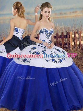 Fitting Tulle Sweetheart Sleeveless Lace Up Embroidery and Bowknot Quince Ball Gowns in Royal Blue