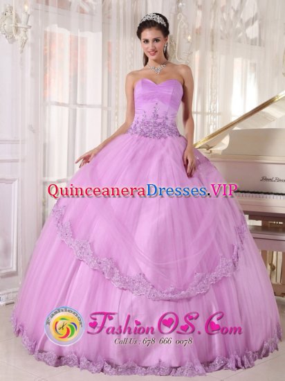Carrollton TX Stylish Taffeta and Tulle Appliques Decorate Discount Lavender Quinceanera Dress with sweetheart neckline - Click Image to Close
