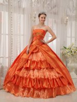 Hiawatha Iowa/IA Exquisite Orange Red Ruffles Layered Quinceanera Dresses With Appliques and Ruch In Michigan
