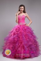 Merzig Germany New Arrival Sweetheart Appliques Decorate Fuchsia Quinceanera Dresses