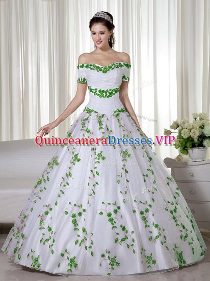 Modern Short Sleeves Floor Length Embroidery Lace Up Quinceanera Gowns with White - Click Image to Close