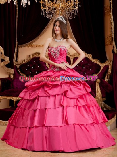 Knoxville Iowa/IA Stylish Pretty Hot Pink Appliques Quinceanera Dress With Ruffles Sweetheart Ball Gown Taffeta - Click Image to Close