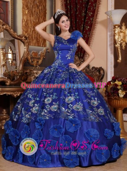 Hockessin Delaware/ DE V-neck Satin Refined Appliques Decorate Exquisite Blue Quinceanera Dresses - Click Image to Close