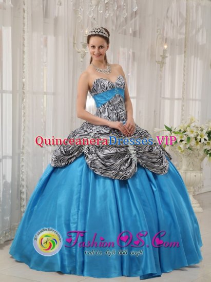 Saint James Missouri/MO Cheap Aqua Blue Zebra Ruffles Sweet 16 Dress With Sweetheart Taffeta ball gown - Click Image to Close