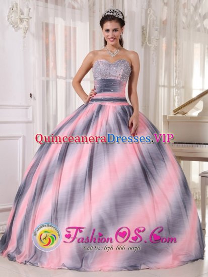 Goliad TX Fabulous Sweetheart Ombre Color Quinceanera Dress Beading and Ruch Decorate Bodice Chiffon Ball Gown - Click Image to Close