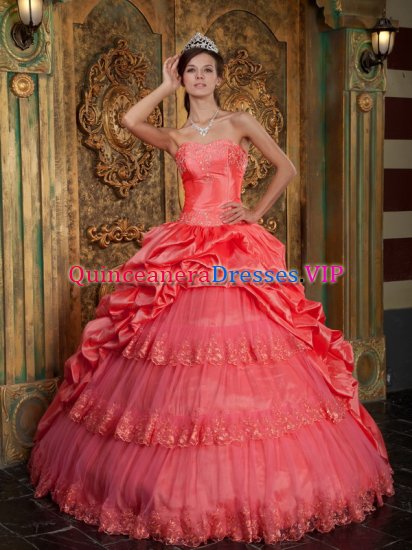 Sun Valley Idaho/ID Popular Lace Appliques Decorate Bodice Watermelon Red Sweetheart Quinceanera Dress For Taffeta and Tulle Ball Gown - Click Image to Close