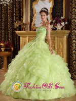 Low Crosby Cumbria Yellow Green Organza Ruffle Layers Quinceanera Dress With Applique decorate Strapless Bodice