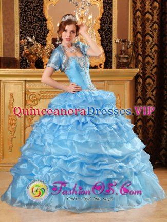 Chama New mexico /NM USA Lovely Aqua Blue Quinceanera Dress For Sweetheart Gowns With Jacket Appliques Decorate Bodice Layered Pick-ups Skirt