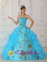 Crestwood Kentucky/KY Strapless Floor-length Aque Blue Ruffles Surprise Quinceanera Dresses With Appliques For Sweet 16