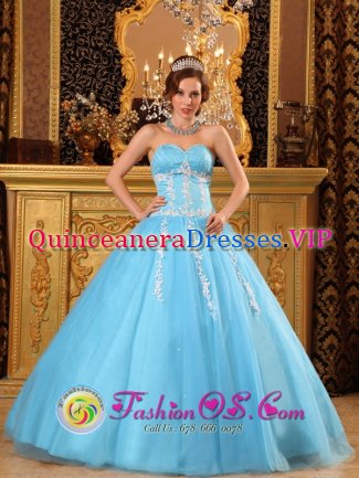 Zwiesel Baby Blue and White Appliques Ruching Bodice For Quinceanera Dress With Sweetheart Neckline and Tulle Skirt.