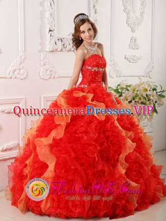 Akershus Norway Discount Red Quinceanera Dress For Appliques and Beading Sweetheart Organza Ball Gown