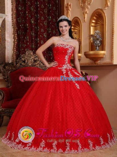 Harrow Greater London Strapless Tulle Lace Appliques Inspired Red Quinceanera Dress - Click Image to Close
