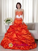 Classical Appliques Decorate Bodice Orange Red A-line Sweetheart Floor-length Taffeta Halstead Kansas/KS Quinceanera Dress(SKU MLXN058-GBIZ)