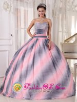 Crestwood Kentucky/KY Classical Ombre Color Quinceanera Dress Beading and Ruch Decorate Bodice Sweetheart Chiffon Ball Gown