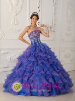 Kiedrich Wholesale beautiful Royal Blue and Purple Ruffles Appliques Decaorate Bust Quinceanera Gowns For Sweet 16