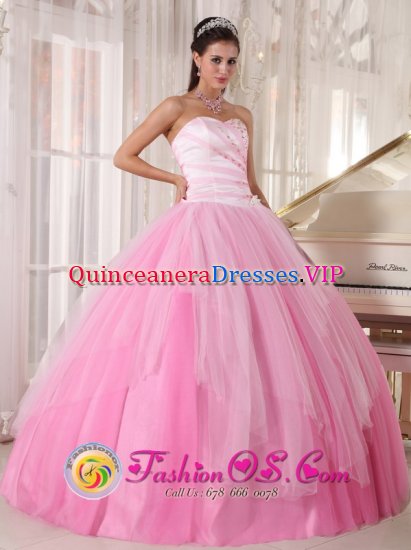 Tocksfors Sweden Taffeta and tulle Beaded Bodice With Pink Sweetheart Neckline In California Quinceanera Dress - Click Image to Close