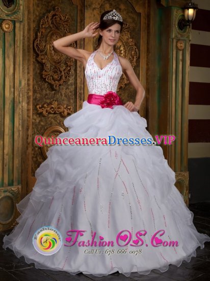 Alderley Edge Cheshire A-line White Halter Beaded Decorate Bust and Contrasting Sash Quinceanera Dress With Pick-ups Organza Floor-length - Click Image to Close