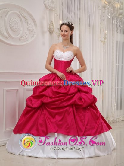 Customize Hot Pink and White Sweetheart Sweet 16 Dress In Menomonee Falls Wisconsin/WIWith Pick-ups and Taffeta Beading - Click Image to Close