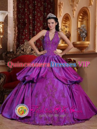 Pedro Brand Dominican Republic Halter Top Remarkable Eggplant Purple Pick-ups Brand New Quinceanera Gowns With Taffeta Appliques