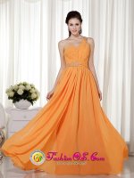 Koloa Hawaii/HI Stylish Orange Red Column / Sheath One Shoulder Floor-length Chiffon BeadingQuinceanera Dama Dress