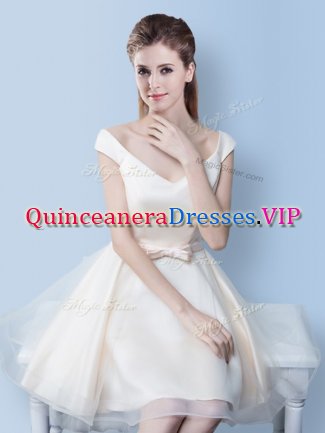 Beautiful Knee Length A-line Cap Sleeves White Quinceanera Court Dresses Lace Up