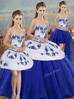 Royal Blue Ball Gowns Tulle Sweetheart Sleeveless Embroidery and Bowknot Floor Length Lace Up Sweet 16 Quinceanera Dress(SKU SJQDDT2149008BIZ)