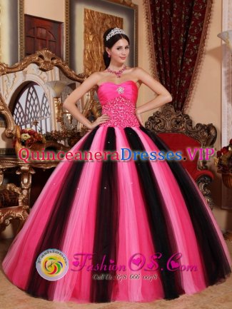 Saint Charles Illinois/IL Modest Multi-color Sweetheart Quinceanera Dress with Tulle Beading In
