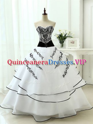 Sleeveless Floor Length Beading and Appliques Lace Up Sweet 16 Dresses with White