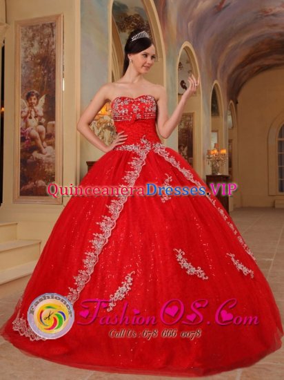 Measham East Midlands Appliques Decorate Bodice Red Ball Gown Floor-length Sweetheart Quinceanera Dress For - Click Image to Close