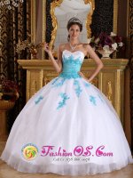 Prior Lake Minnesota/MN Elegant Sweetheart White and Blue Quinceanera Dress For With Appliques Organza Ball Gown