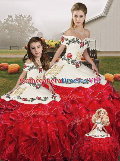 Affordable Off The Shoulder Sleeveless Vestidos de Quinceanera Floor Length Embroidery and Ruffles White And Red Organza - Click Image to Close