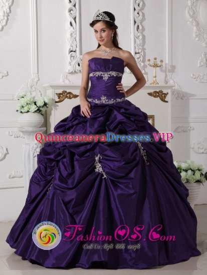 Ely Cambridgeshire Wear The Super Hot Purple Exquisite Appliques Decorate Quinceanera Dress In Quinceanera - Click Image to Close