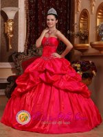 Dayton TX Stylish Red Appliques Decorate Bust Quinceanera Dress With Taffeta Beading And Ruffles