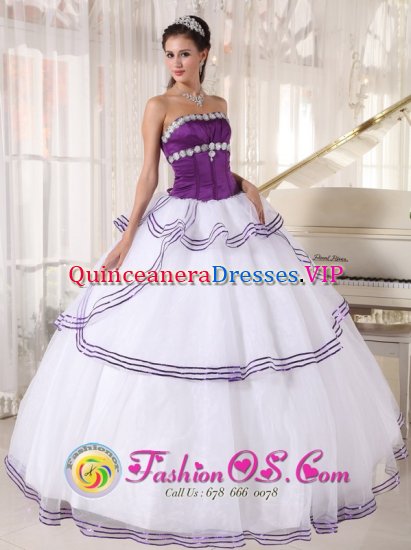 Northfield Vermont/VT Fabulous strapless White and Purple Quinceanera Dress With Appliques Custom Made Organza - Click Image to Close