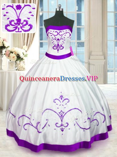 Latest Beading and Embroidery Quinceanera Gowns White Lace Up Sleeveless Floor Length - Click Image to Close