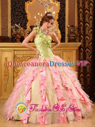 Cushendun Antrim Custom Made Cheap Multi-Color Quinceanera Dress With One Shoulder Ruffled Decorate