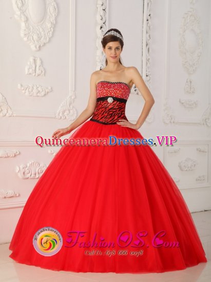 Eisenberg A-line Quinceaners Dress With Beaded Decorate Bust Red and black Strapless - Click Image to Close