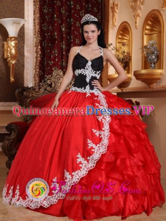 Parkano Finland V-neck Appliques Embellishment Red and Black Floor-length Taffeta and Organza Quinceanera Dress