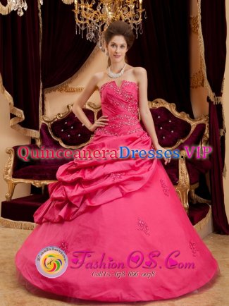 Elegant Beat Coral Red Taffeta Quinceanera Dress For Avondale AZ Strapless Appliques Ball Gown