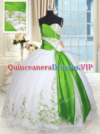 Sweetheart Sleeveless Quince Ball Gowns Floor Length Embroidery and Belt and Hand Made Flower White and Green Organza